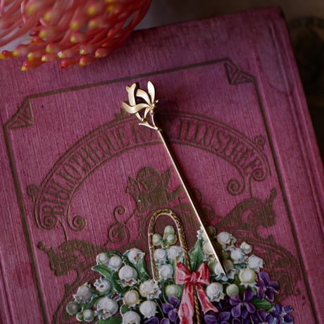 ヤドリギ | STORES