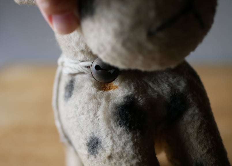 ドット柄のワンちゃん　犬　アンティークトイ　ぬいぐるみ　フランスアンティーク it-680cb681d056f-1200.jpg