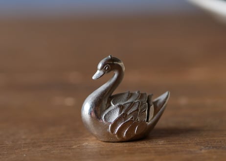 swan, card stand
