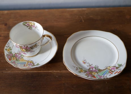 ROYAL STAFFORD ロイヤルスタッフォード 英国ヴィンテージ　カップ＆ソーサー