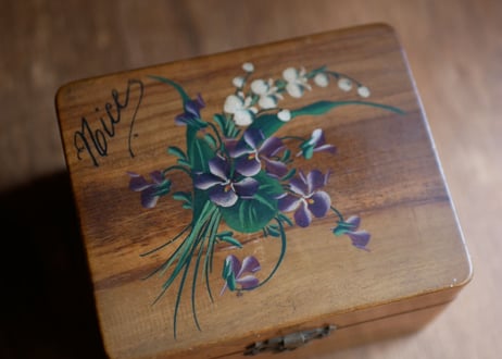 muguet box, Mauchline