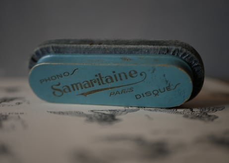Samaritaine　サマリテーヌのレコードクリーナー　パリの百貨店　フランスアンティーク