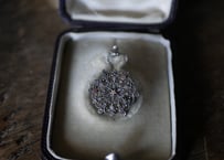 Filigree brooch, フランスアンティーク　ブロカントのある暮らし