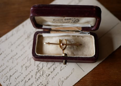 Edwardian 9CT GOLD brooch