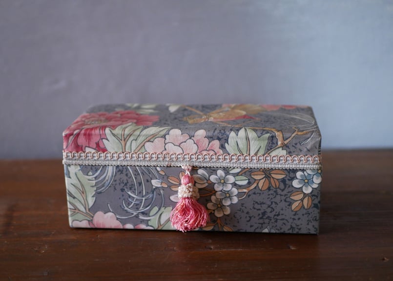 フランスアンティークカルトナージュ大型チェストドロワーローズブロカント