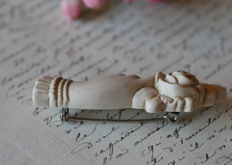 victorian brooch, Hand + white rose