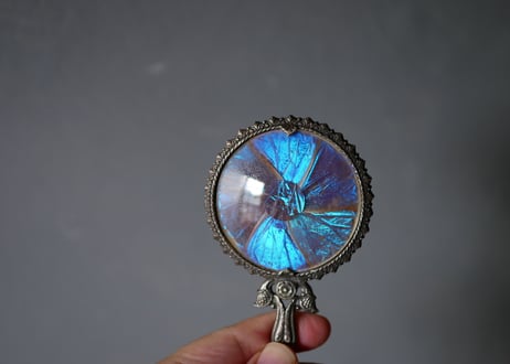 Hand mirror of Morpho