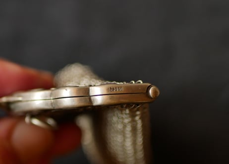 Coin purse, Châtelaine