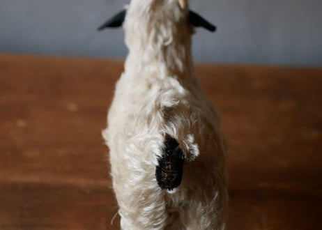 シュタイフ　アンティーク　ヤギ　Steiff　”Mountain Sheep Snucki”