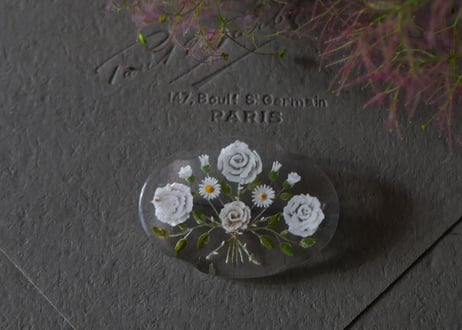 Flower Bouquet フラワーブーケ　ルーサイトブローチ　ヴィンテージブローチ　フランス