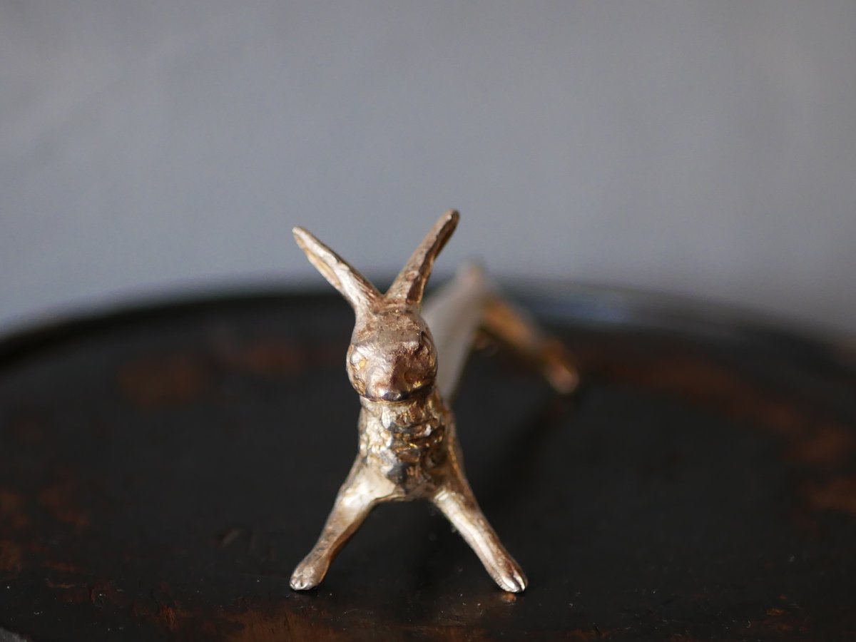 sold フランス 駆け抜ける永遠のウサギとカトラリーレスト アンティーク フランスアンティーク うさぎのカトラリーレスト - une Belle Chose