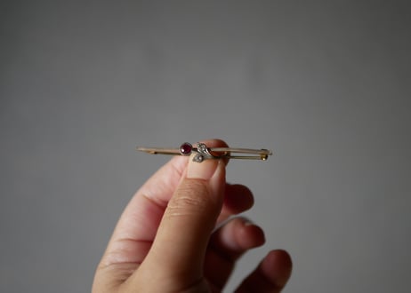 バーブローチ　1輪の花　フランスアンティーク　アンティークアクセサリー
