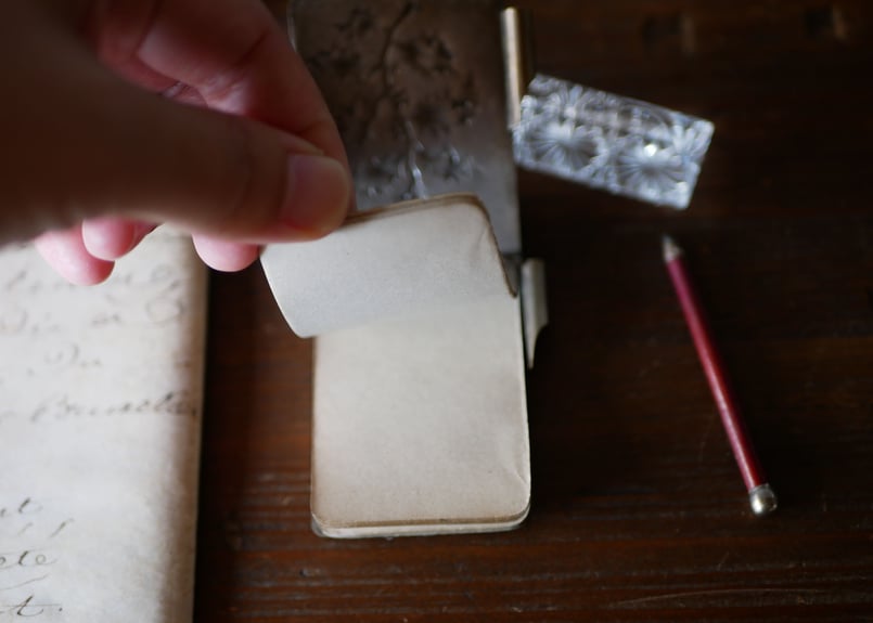 フランスアンティーク　カルネドバル　ヴィクトリアン　シャトレーン フランスアンティーク | すずらんのカルネドバル（ダンスカード