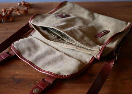 POSTES  vintage ショルダーバッグ　フランスの郵便配達員　フランスアンティーク