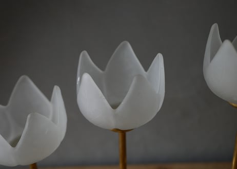 チューリップのキャンドルホルダー　フランスブロカント　ヴィンテージ