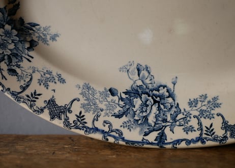 Oval plate
