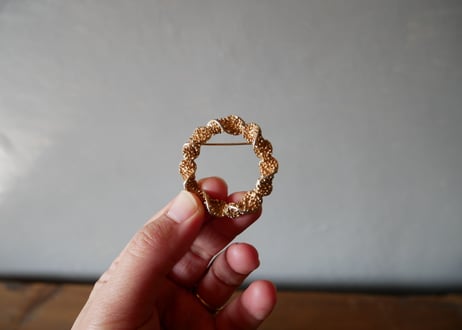 France vintage ”tsubutsubu” ブローチ