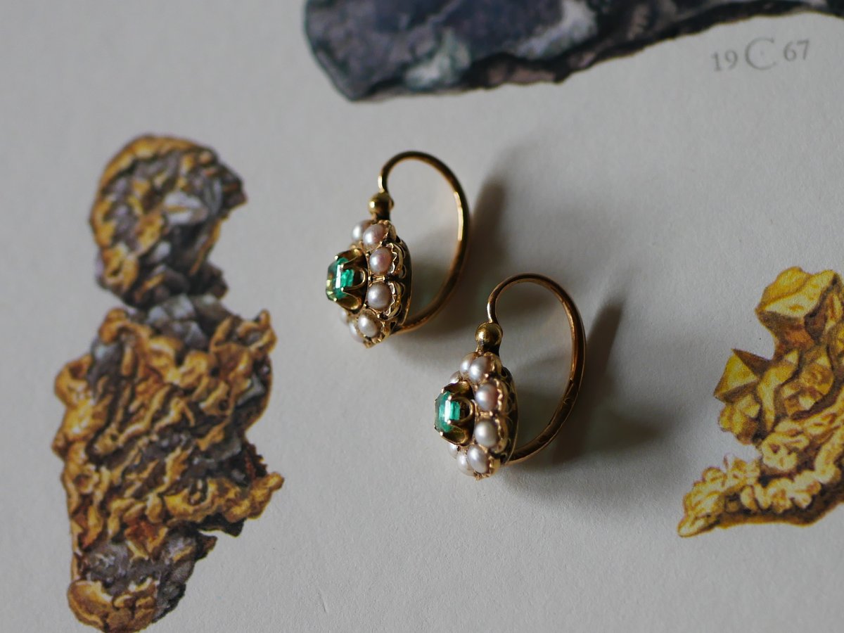 FE-13】天然エメラルドと真珠のピアス K18 アンティークピアス