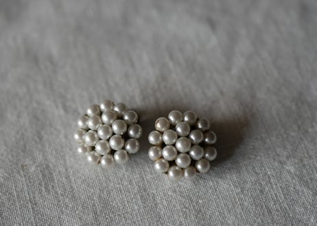 パールビーズのイヤリング　フランスヴィンテージ　フレンチアクセサリー