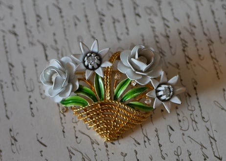 Crown Trifari, flower brooch