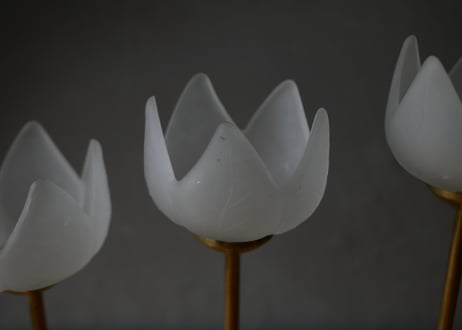 チューリップのキャンドルホルダー　フランスブロカント　ヴィンテージ