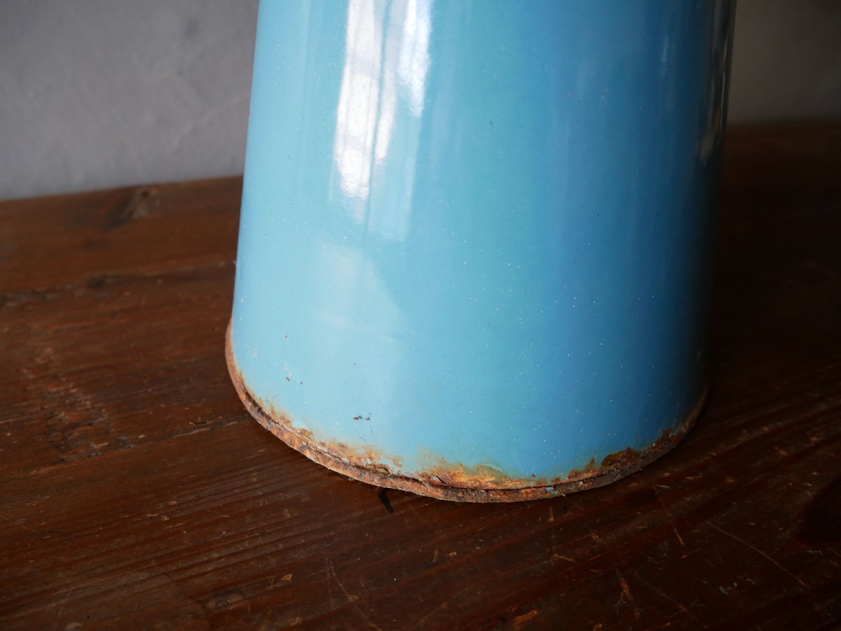 綺麗なブルーのホーロー ピッチャー 水差し ピシェ フランス