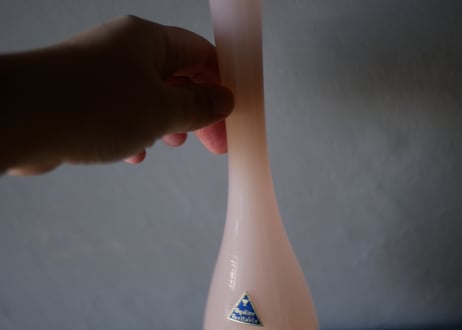 オパリン　フラワーベース　サーモンピンク　フランスヴィンテージ　ブロカントのある暮らし