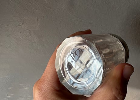 純銀製　ガラスボトル①　モノグラム　スターリングシルバー　アンティークボトル　アンティークのある暮らし