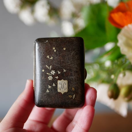 ポルトモネ | STORES