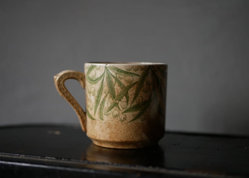 クレイユモントロー すずらん アンティークカップ フランス