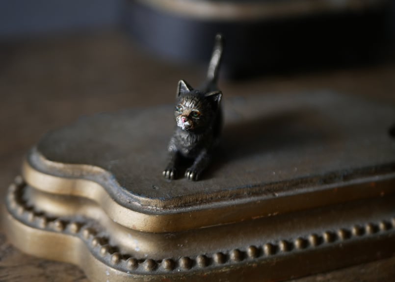 ブロンズ製 猫 オブジェ パリ フランスアンティーク アンティークの
