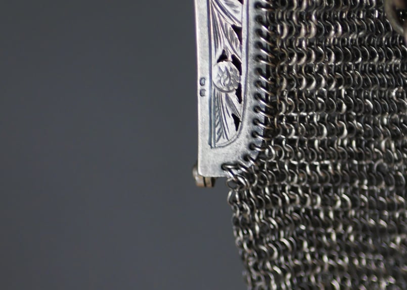 アンティークメッシュシルバーカラーバック希少品 fit=scale-down,w=1200