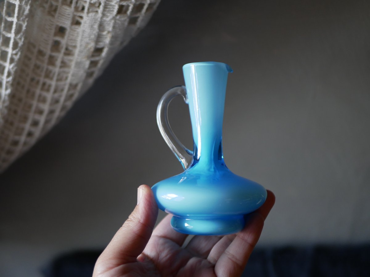 ブルーの小さな花器 花瓶 フラワーベース フランスヴィンテージ