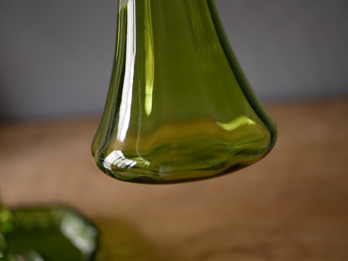 リキュールグラスとデキャンタセット グリーン フランスアンティーク