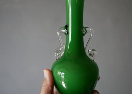 グリーン　フラワーベース　花器　花瓶　フランスヴィンテージ　ブロカントのある暮らし