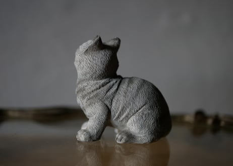 グレイの猫　Chat Gris　フランスヴィンテージ　ブロカントのある暮らし