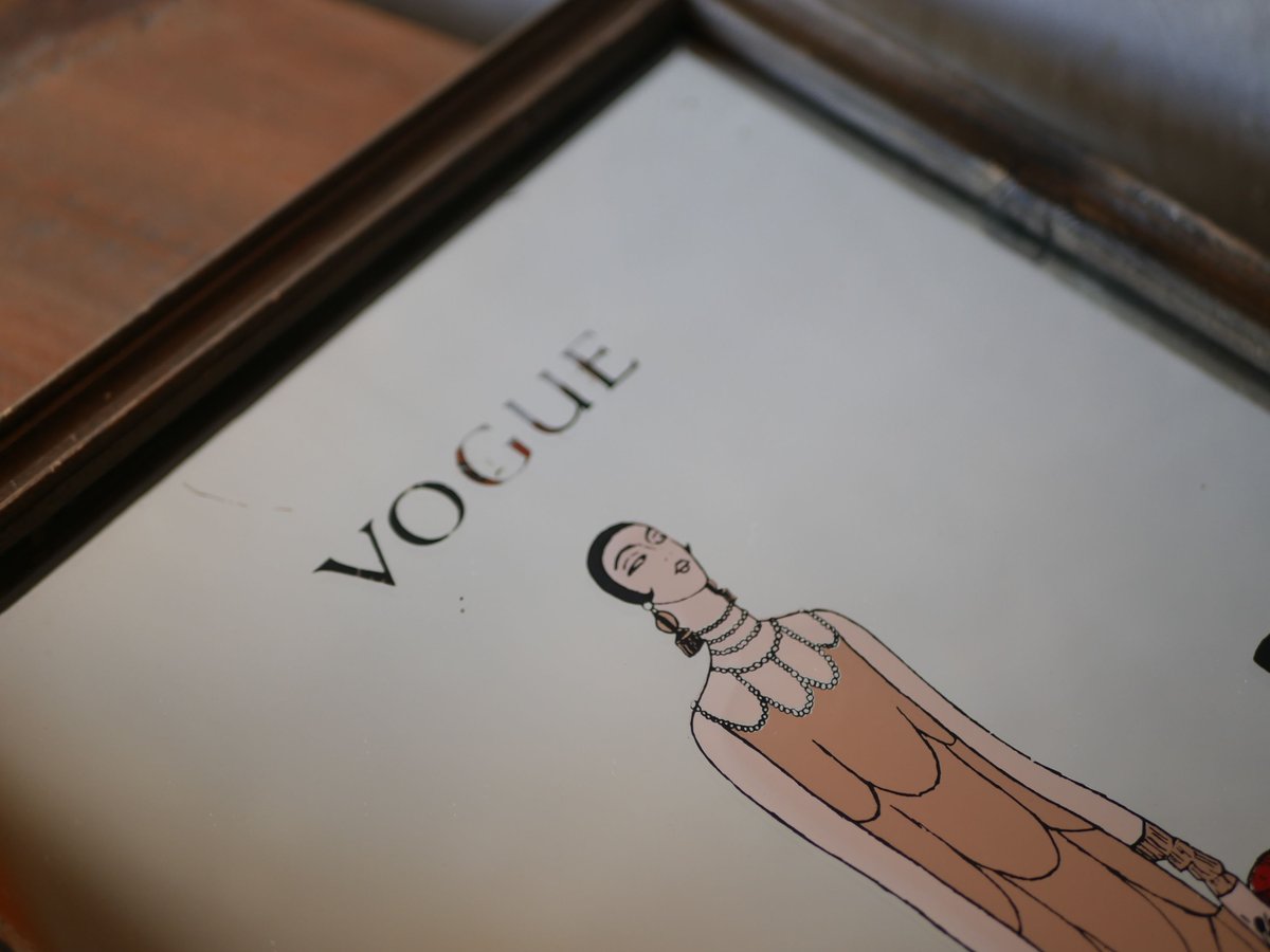 vogue パブミラー　鏡　レトロ　アンティーク Yahoo!オークション -「vogue ミラー」の落札相場・落札価格