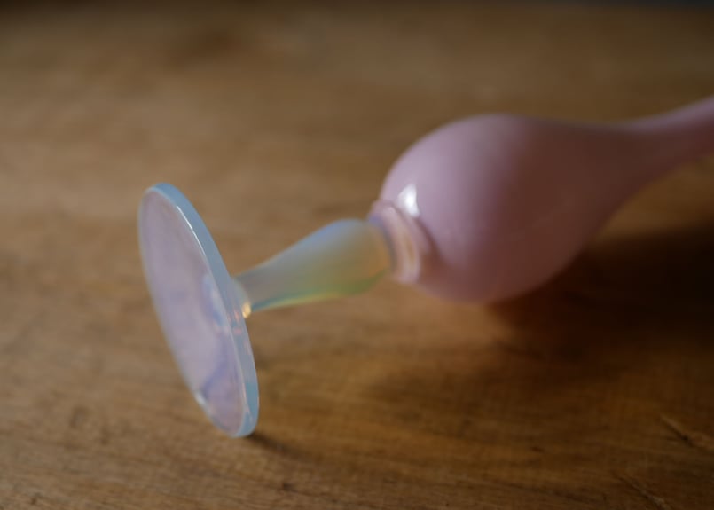 no.6 オパリンガラス フラワーベース フランスヴィンテージ ブロカント