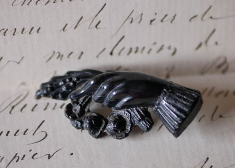 【商談中】Black Hand Brooch