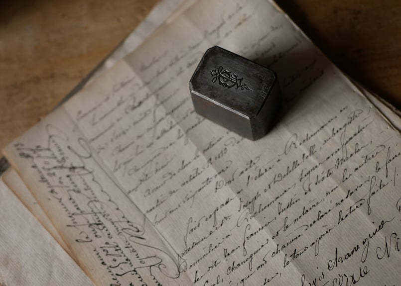 アンティーク　ミルフィオリ　ペーパーウエイト　文鎮 Amazon.co.jp: イタリア ガラス製ミルフィオリ風文鎮 ペーパーウェイト