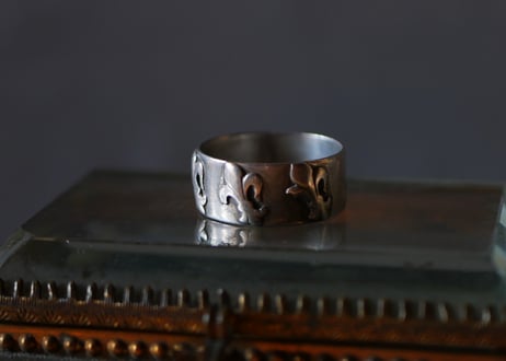 フルール・ド・リス　純銀　シルバーリング　ヴィンテージリング　フランスアンティーク