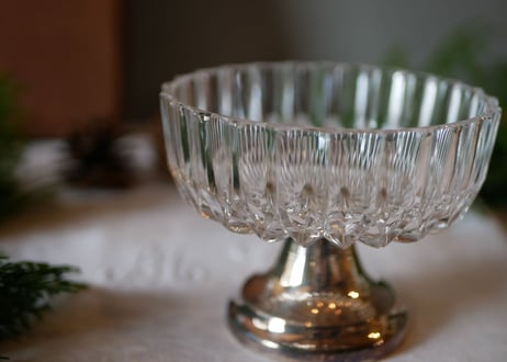 no.5 glass holder