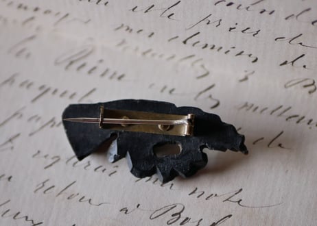 【商談中】Black Hand Brooch