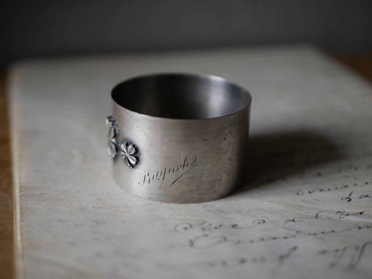 猫のナプキンリング　フランスアンティーク　ブロカントのある暮らし 猫のナプキンリング フランスアンティーク ブロカントのある暮らし