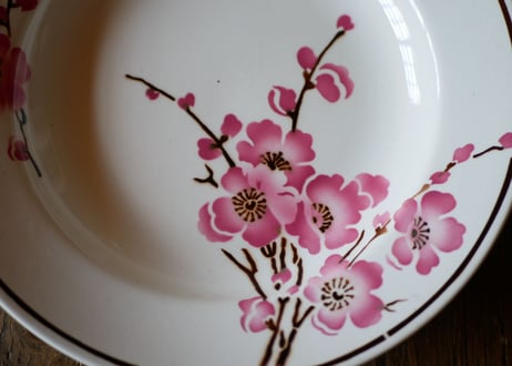 Fleurs de pêche    plate