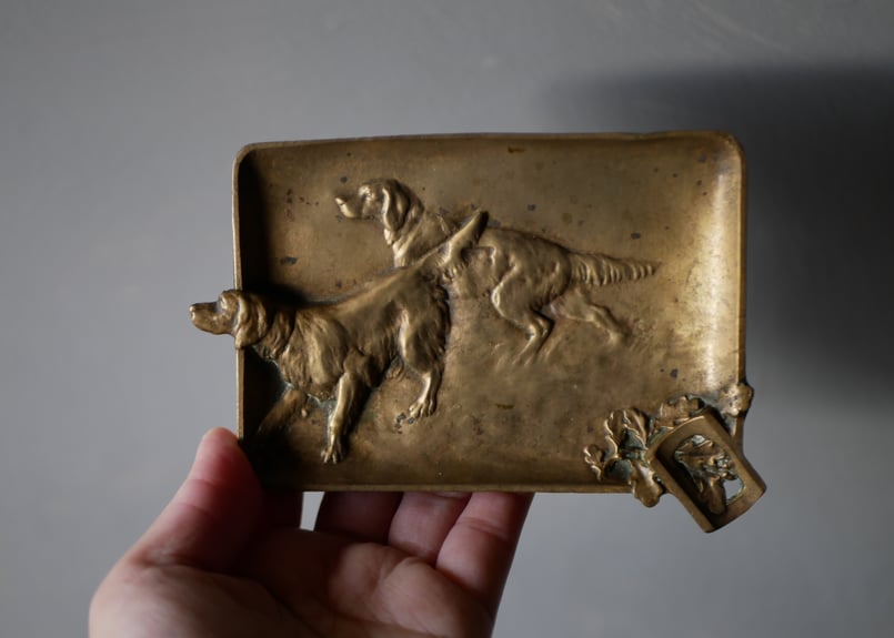 ブロンズ 犬のヴィドポッシュ、タバコ皿 フランスアンティーク