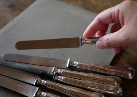 PARIS , knife