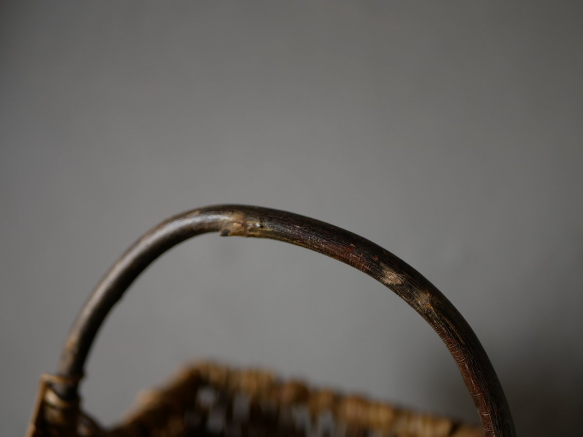 フランス　アンティーク　パニエ　小さめ　ピーナッツ 可愛い小さめパニエ フランスアンティーク アンティークのある