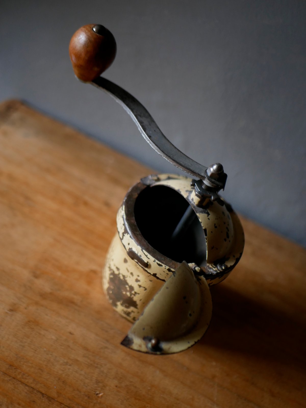 フランス アンティーク　コーヒーミル　Peugeot プジョー G1 PEUGEOT プジョー G1 フランスヴィンテージ コーヒーミル アンティーク