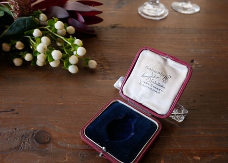 antique jewerly case from England アンティーク ジュエリーケース